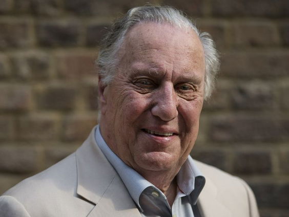 Britse thrillerschrijver Frederick Forsyth (86) overleden