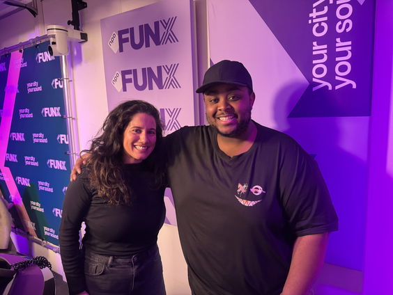 Schuldenstress: Hayat brengt geldproblemen onder jongeren aan het licht