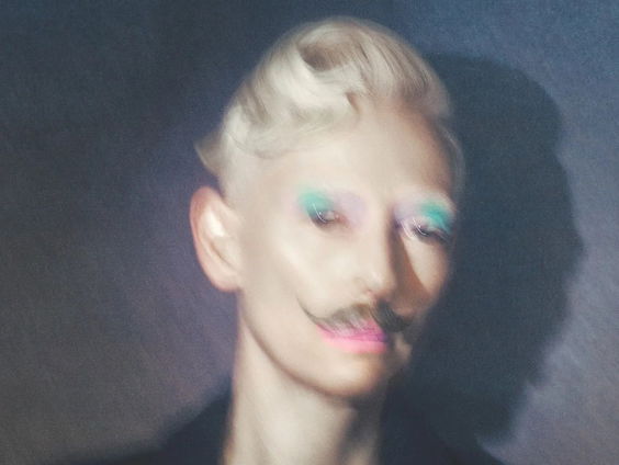 Tilda Swinton maakt tentoonstelling 'Ongoing' in Eye museum