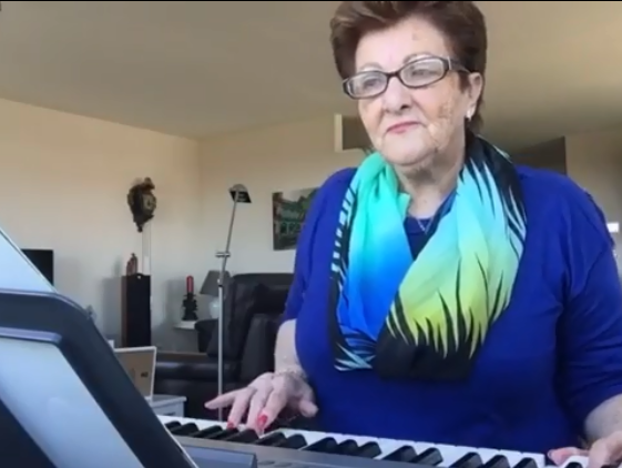 Orgel Joke heeft tv-plannen: "Kan er nog niets over zeggen maar..."