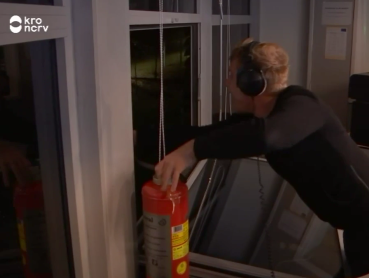 Wat?! Waarom gebruikt Kevin een brandblusser??