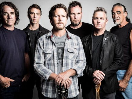 Eddie Vedder is nog nergens ingeklommen in de Ziggo Dome