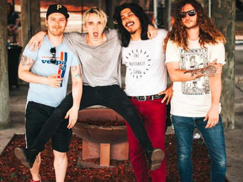 Instapmetal of niet, Bas wil dat jij kennis maakt met Badflower!