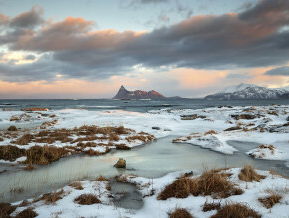 Chronobioloog Roelof Hut over het Noorse eiland Sommarøy dat ‘tijdvrij’ wil worden