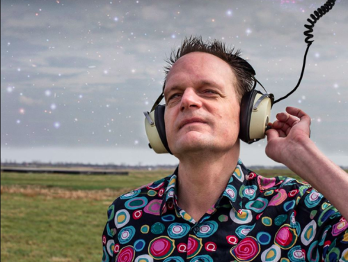 Ode aan de radio door Vincent Bijlo op Wereld Radio Dag