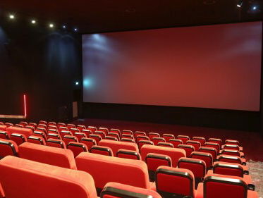 Huh? Mark heeft last van theaterzaal in Londen terwijl hij in Pathe zit