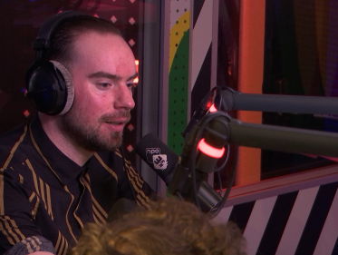 De Staat is co-host van Eva in 3voor12 Radio