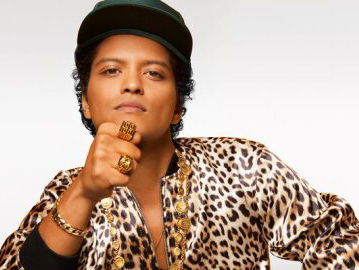 Kiki werd per ongeluk fan van Bruno Mars en gaat speciaal voor hem naar Pinkpop