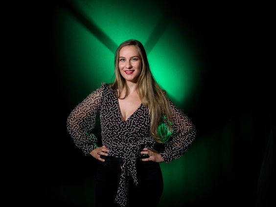 Sandrien hoort in Pelota een ouderwetse magnetron