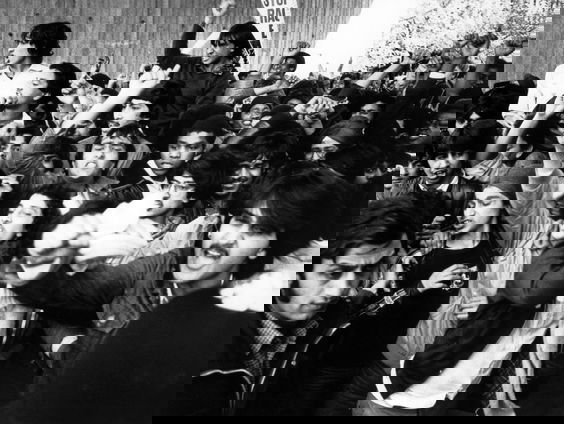 GESCHIEDLIED: THE SPECIALS - GHOST TOWN