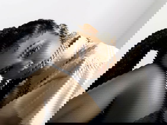 De toonladder: YOUANDI schrijft muziek vanuit haar onderbewustzijn