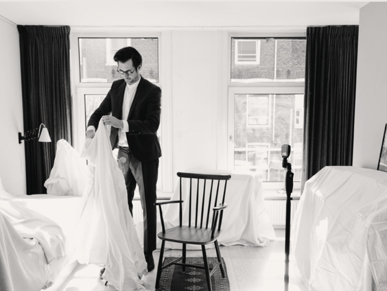 wat hoor jij in benedict's when we were young?