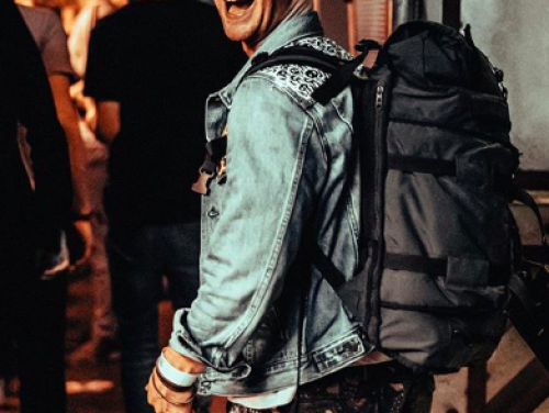 Fox Stevenson springt in het diepe met zijn nieuwe muziek!