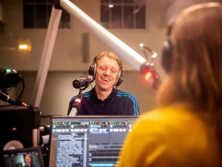 Ramses3000 neemt een half uur lang 3FM over: 'Ik doe niet aan genres!'
