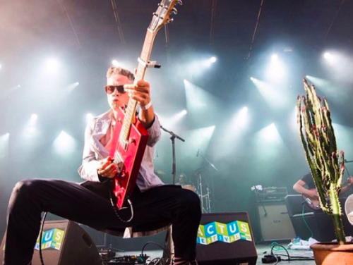 Joshua durft Millionaire te vergelijken met Jimi Hendrix!