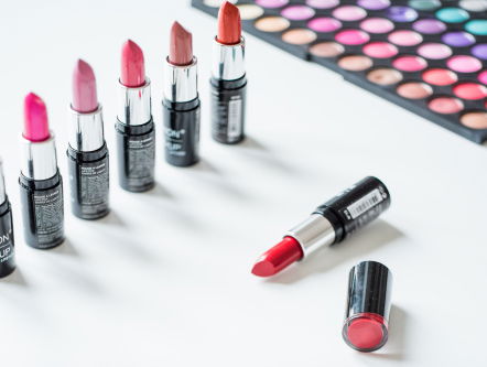 ANGELIQUE, TANNAZ, EVA, VERA, EN JORIEN: KUNNEN ZE ZONDER?