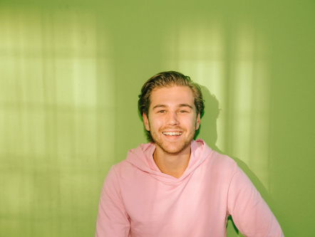 Krijg jij ook vreemde Facebook verzoeken? ZO kom je daar vanaf!