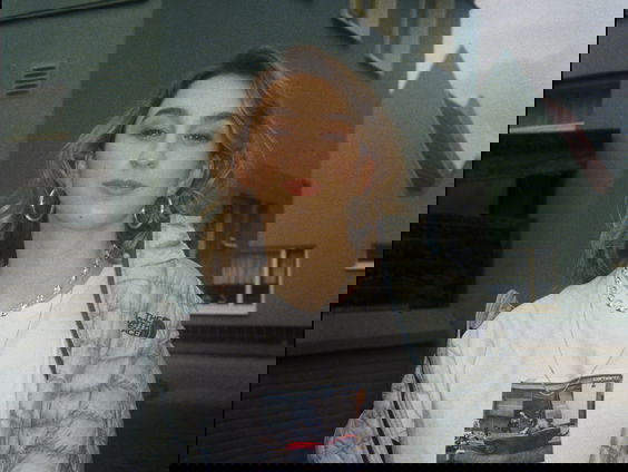 Popronde Special: de eerste en enige shows van Zoe Low waren livestreams, maar wel heel tof: "Ik had ook niet echt iets om het mee te vergelijken.."