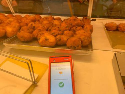 Medewerker van de Dag Liane verkoopt 9 maanden per jaar oliebollen