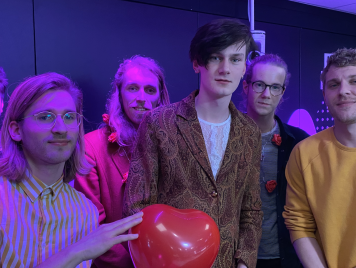 VALENTINO. in de studio #3FM #elevatorpitch