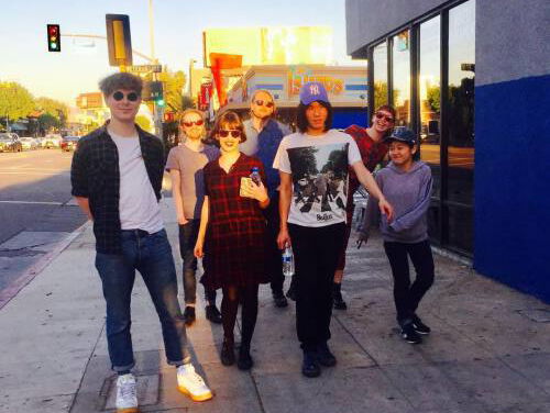 Er gebeurt echt van alles in de muziek van Superorganism