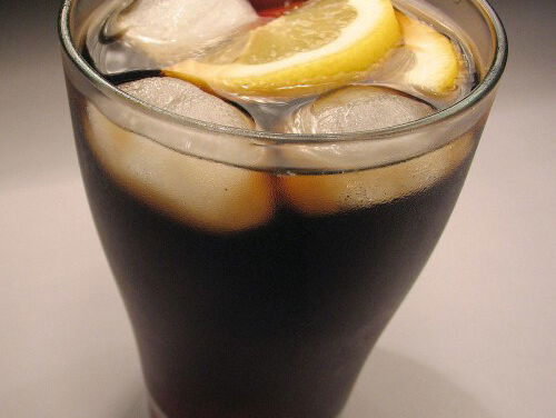 ''Hij kotste midden op de dansvloer een glas vol''