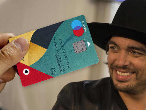 FACTCHECK: Werkt Waylons pinpas?