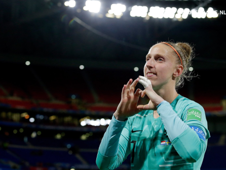 Ze kunnen zeggen wat ze willen, maar wij hebben Sari van Veenendaal! #3FM #WorldCup2019