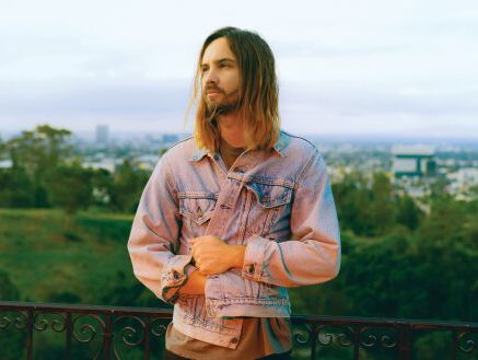 NTM #208 met Tame Impala, Låpsley en Kanye West