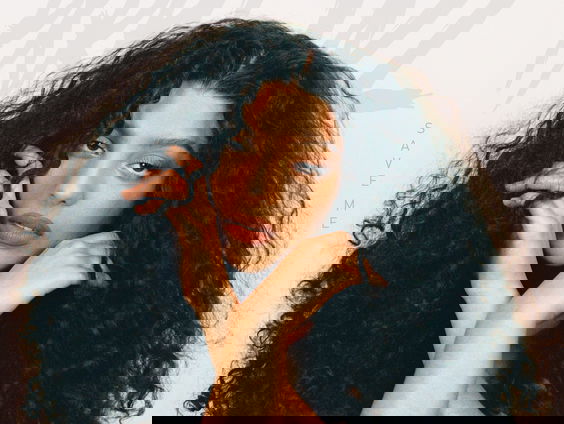 PXPRLE JAZZ Werd wakker met de melodie van Save Me in haar hoofd