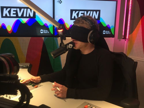 Oh help.. Blind (!!) een show maken! @kevinvanarnhem #3FM