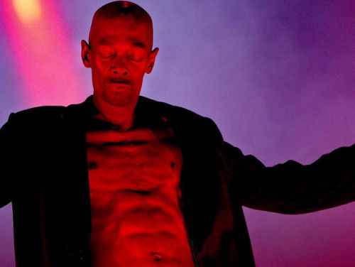 HET OP MAAT GEMAAKTE SPEL OVER... Faithless