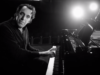 Ik wil je graag voorstellen aan een van mijn favorieten: Chilly Gonzalez