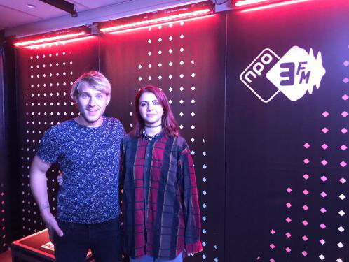 Ismena heeft haar EP op straat bij elkaar gespeeld! #3FM #talent #ElevatorPitch