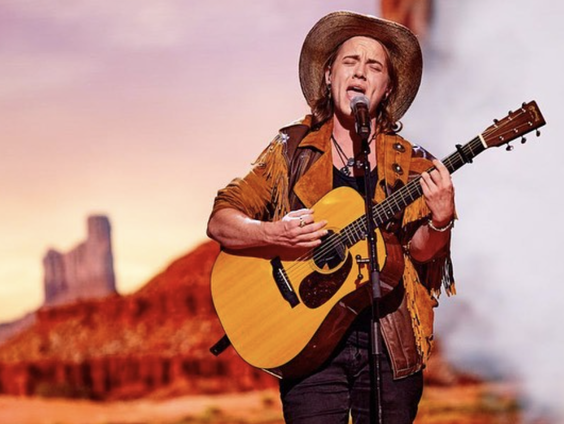 Sem vertelt over zijn transitie van zangeres naar zanger