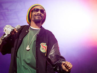 Hilarisch! Snoop Dogg voorziet make-up video van Nikkie Tutorials van commentaar