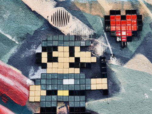 Luiers kopen of Mario kart. Wie heeft de beste weekendplannen?