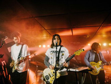 Zo klonk de eerste demo van de nieuwe Tape Toy track 'FOMO'