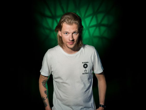 Het Op Maat Gemaakte Spel: DJ Editie - Sander