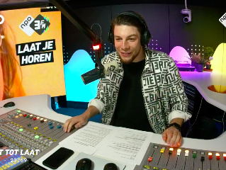 Psychiater Dirk de Wachter: "Deel met elkaar als je eenzaam bent".