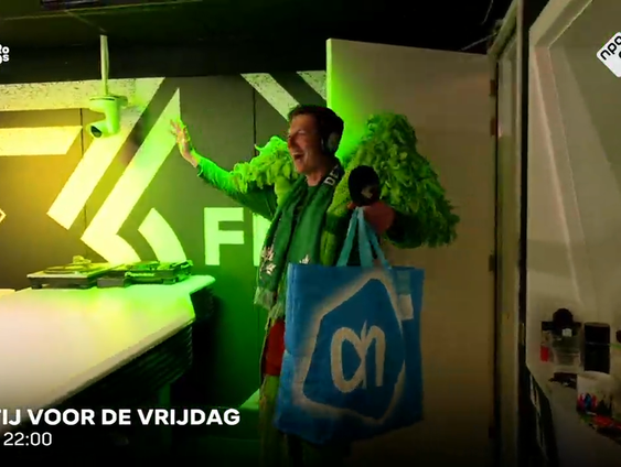 Giel heeft een verassing voor Rob