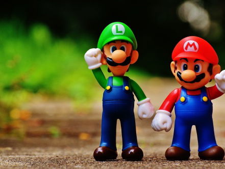 Wie Kent Iemand... is weer opgelost! Henri helpt Bart uit de brand