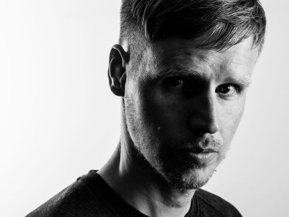 Raven voor het goede doel op deze floorfiller van Joris Voorn