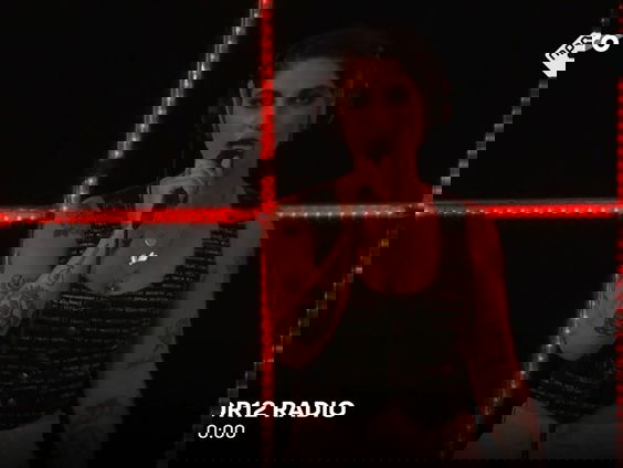 Mila V in de 3FM Live Box