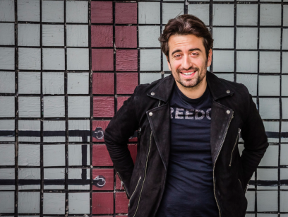 Dotan vertelt eindelijk wat er op zijn vliegtuig-briefje stond!