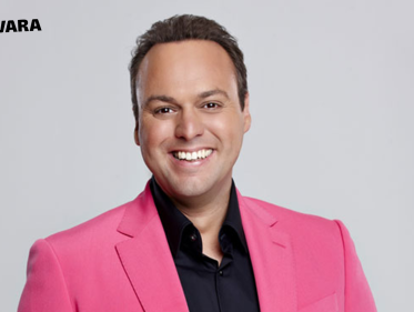 De enige echte reisgoeroe en babi pangang liefhebber: Frans Bauer!