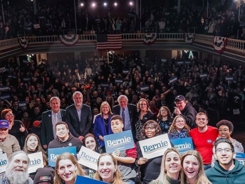 Betty is een White House Watcher en stond uren in de rij voor de presidentskandidaten