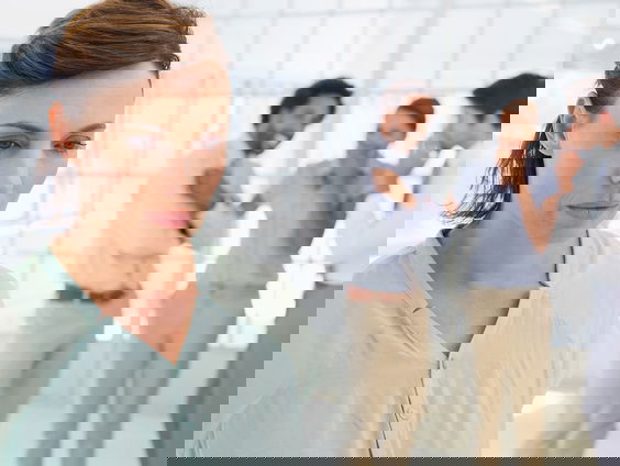 Laura staat op tegen pesten op de (digitale) werkvloer!