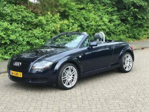 Knipperlichtliedje voor Babs' droomauto: de Audi TT!