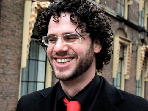 Gevaarlijke uitspraken: Sneeuwwitje schijnt minderjarig en Erik Dijkstra is 'sloom'